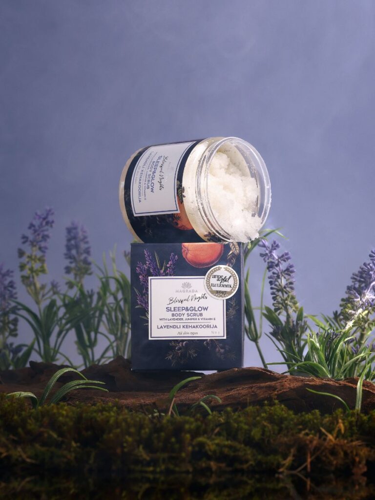 Levandų kūno šveitiklis su greipfrutų eteriniu aliejumi - 250 ml