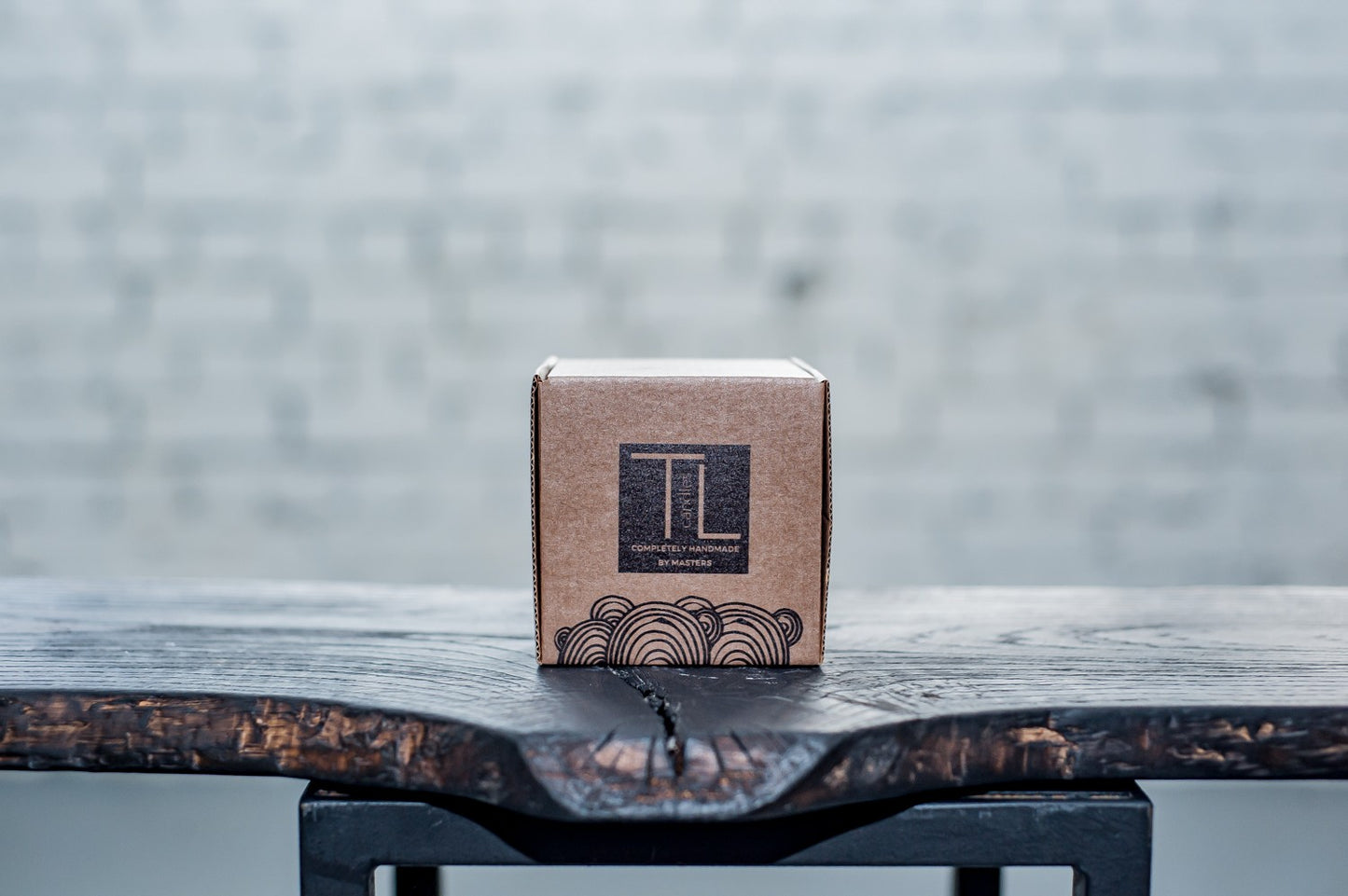 Rankų darbo sojų vaško žvakė su lengvu vanilės kvapu