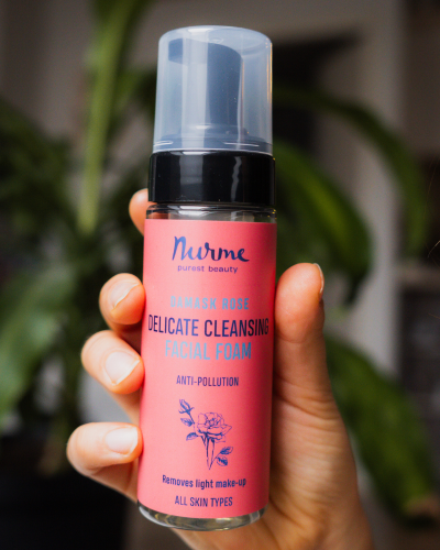 Rožių veido valomosios putos, 150ml