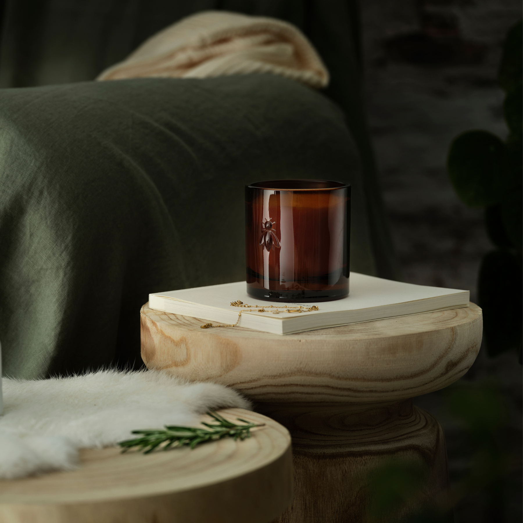 Apelsinų žiedų bičių žvakė