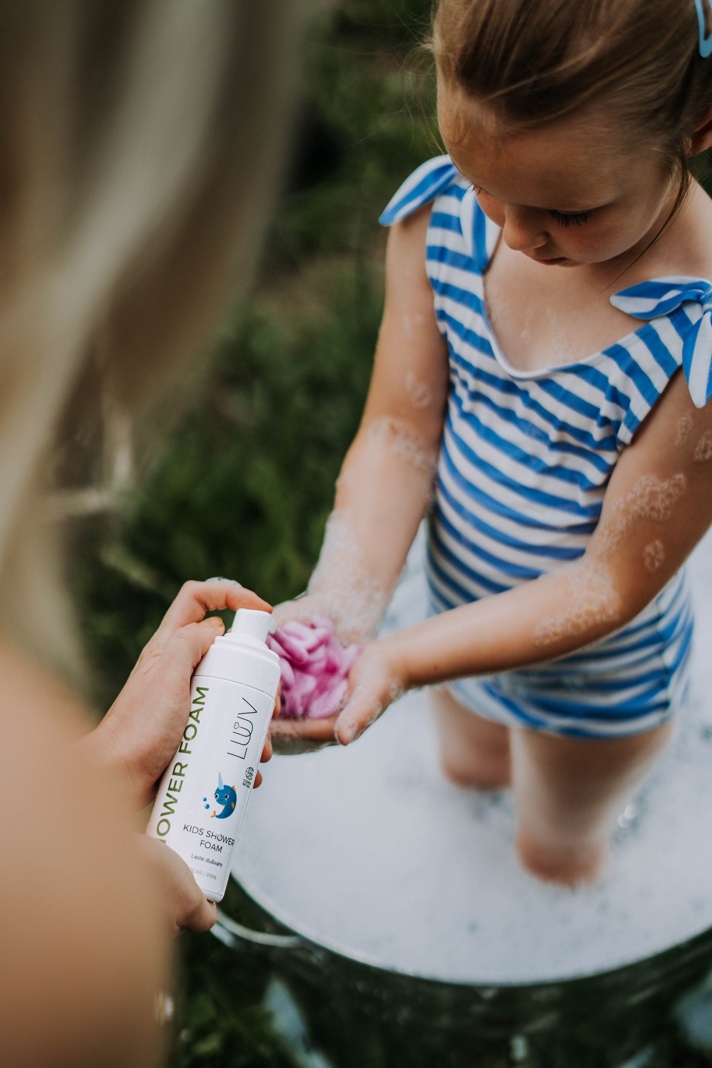 Vaikiškos dušo putos kriaušės COSMOS, 150ml