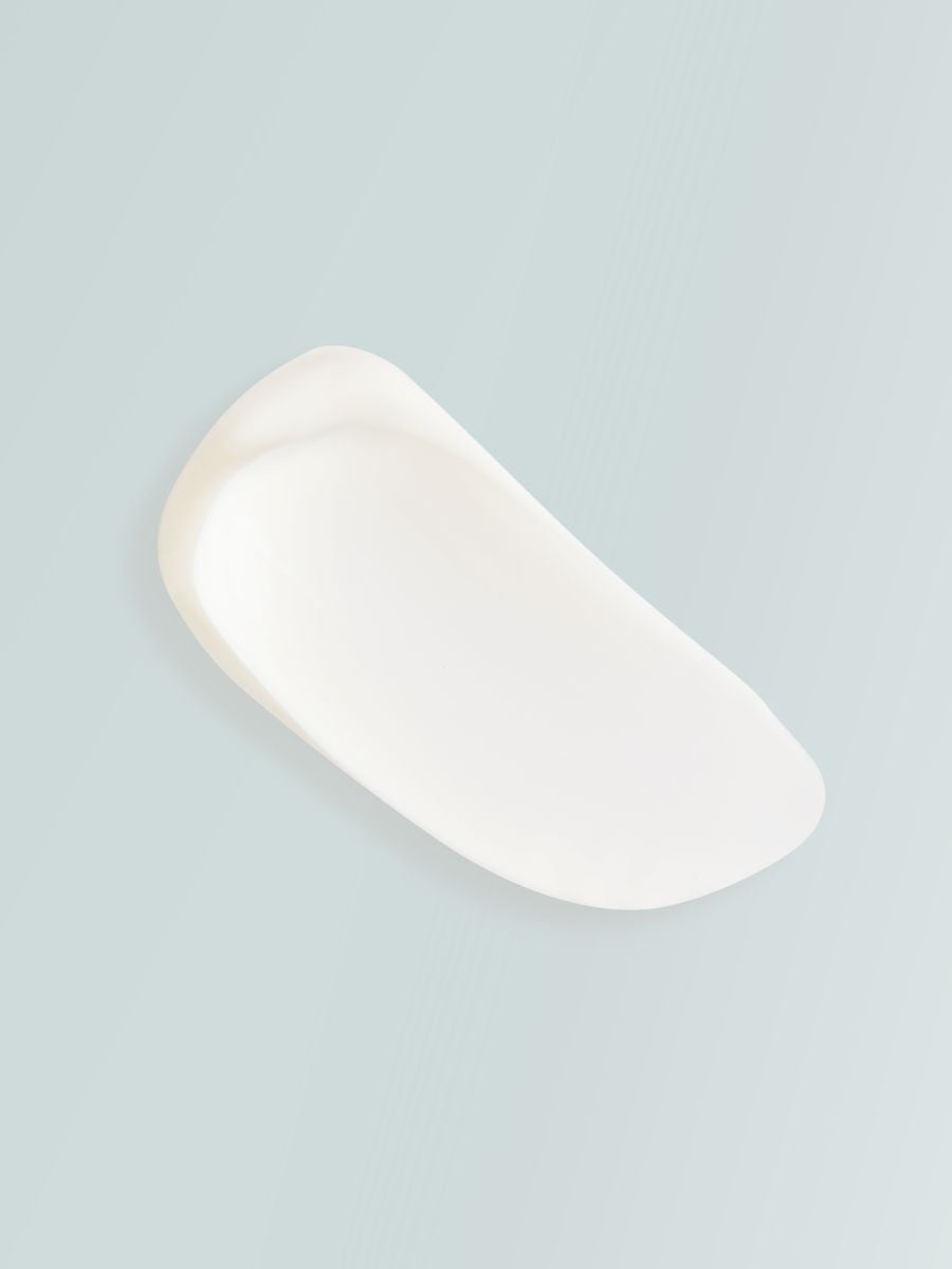 Stangrinamasis dumblių kūno kremas su augalų ekstraktais - 200 ml