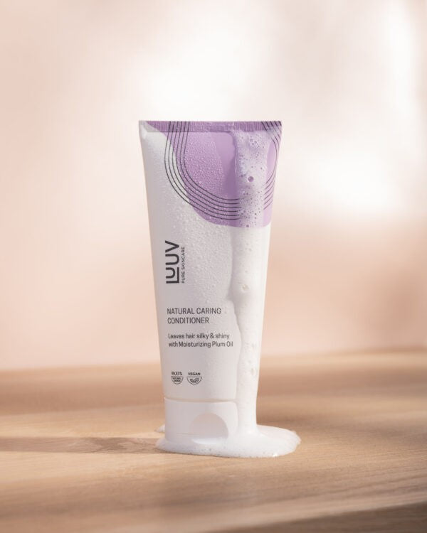 Natūralus maitinamasis kondicionierius su slyvų aliejumi, 200 ml